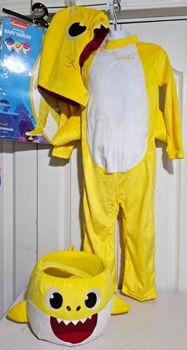Spirit halloween baby shark - spirit,